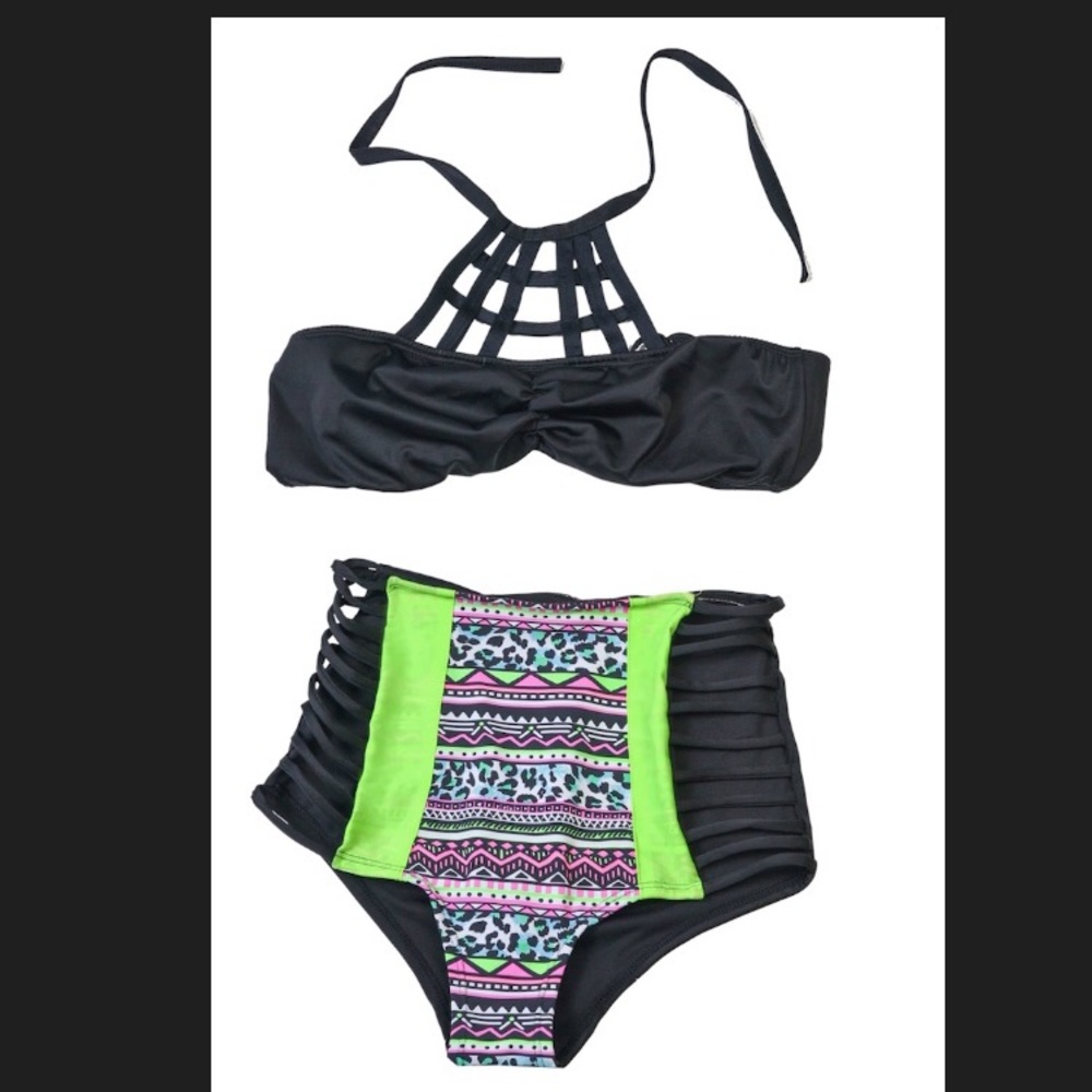 Swimwear - Picture 4 of 4